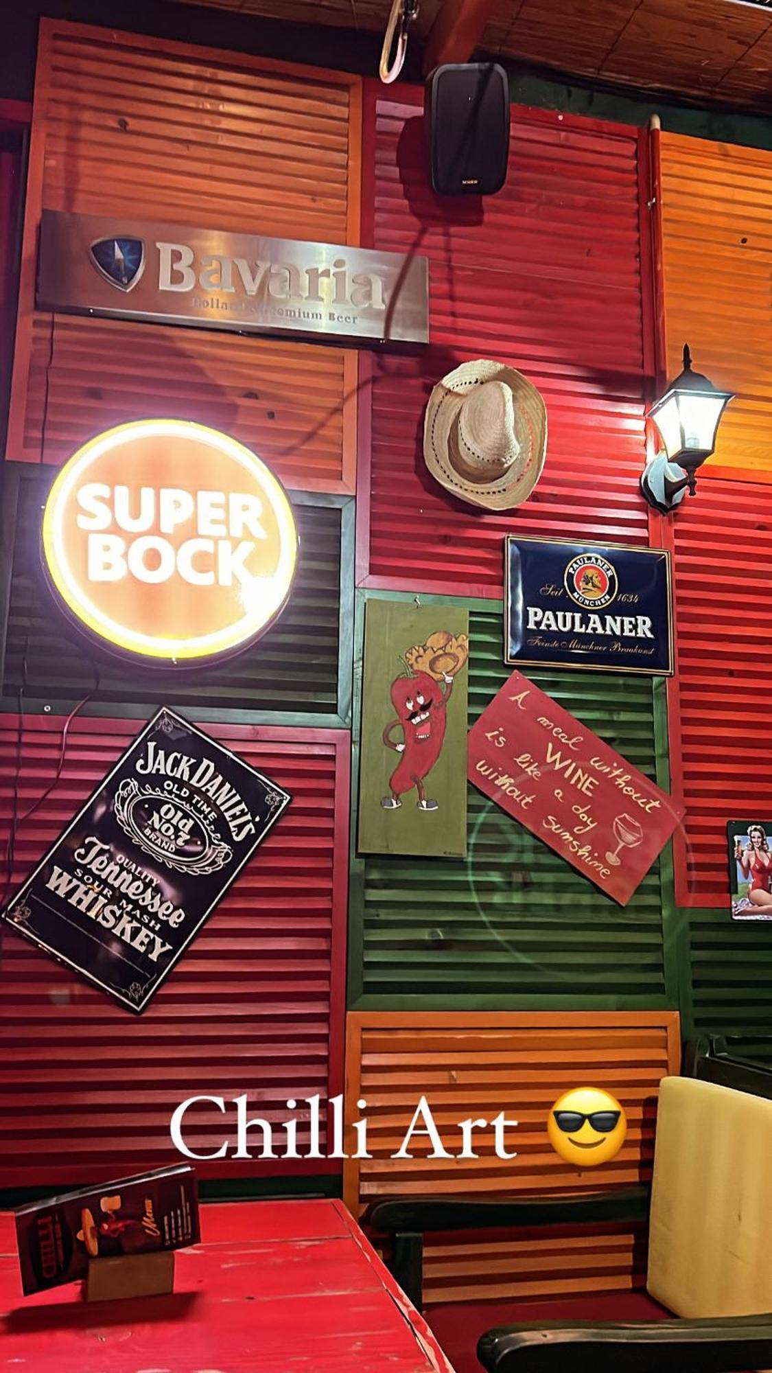 Hostel Chilli ติรานา ภายนอก รูปภาพ
