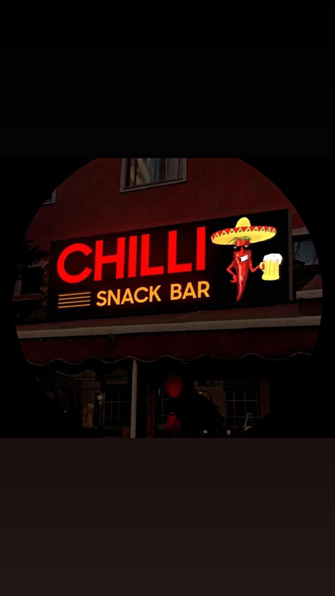 Hostel Chilli ติรานา ภายนอก รูปภาพ